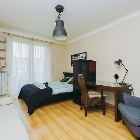 Shortstaypoland Leszno Warszawa Exteriör bild